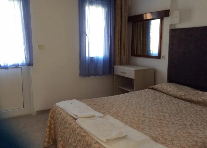 R.e.d. Hotel
