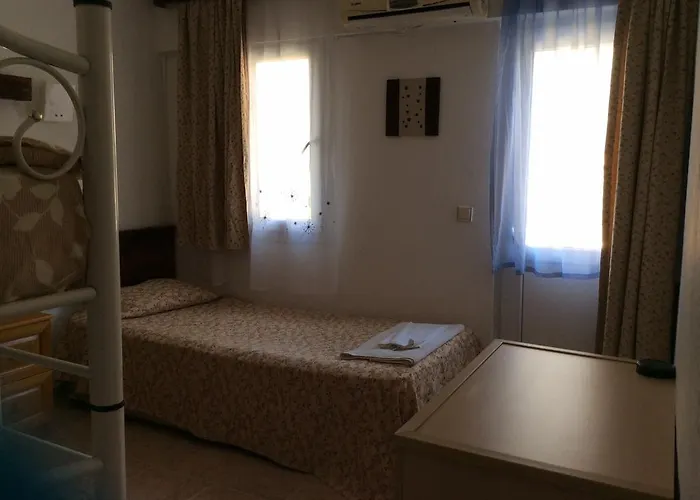 R.e.d. Hotel
