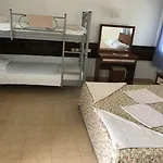 R.e.d. Hotel