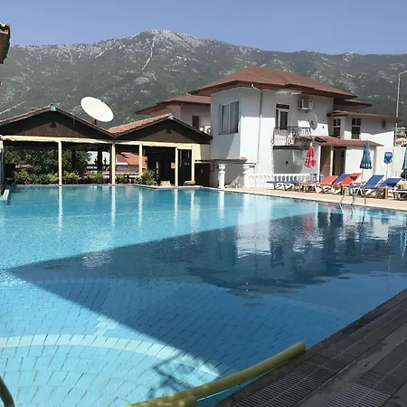 R.e.d. Oludeniz