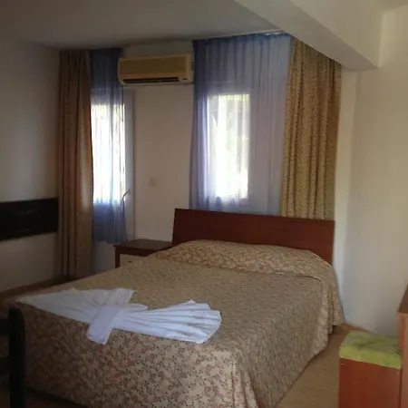 ホテル R.e.d. オルデニズ