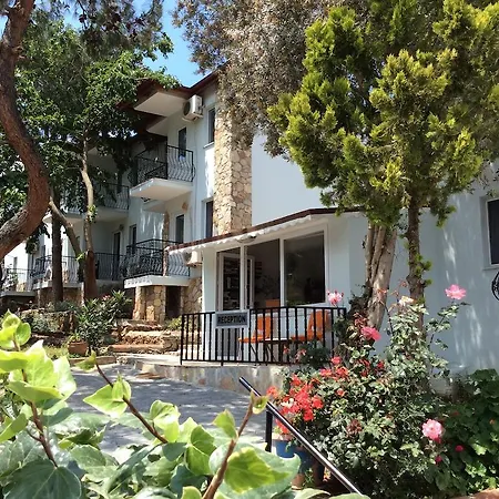 R.e.d. Otel 3*